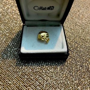 Colibri Gold Tie tack